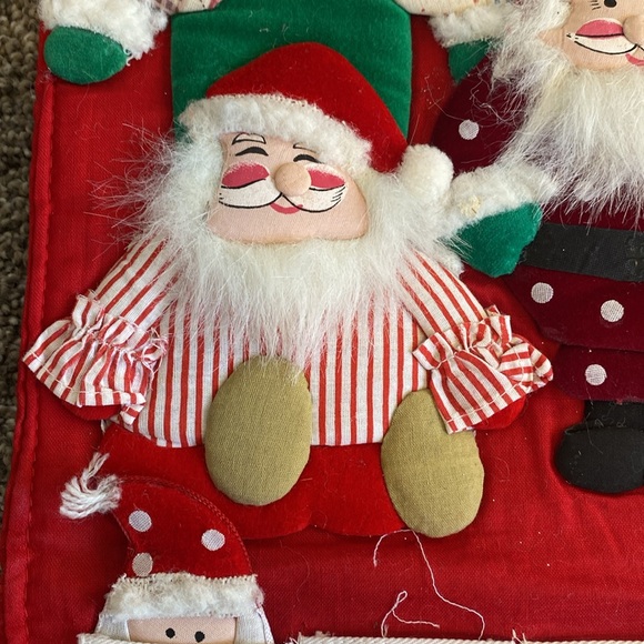 Christmas Advent Calendar Santas Potpourri Design Wood Dowel - Picture 8 of 10